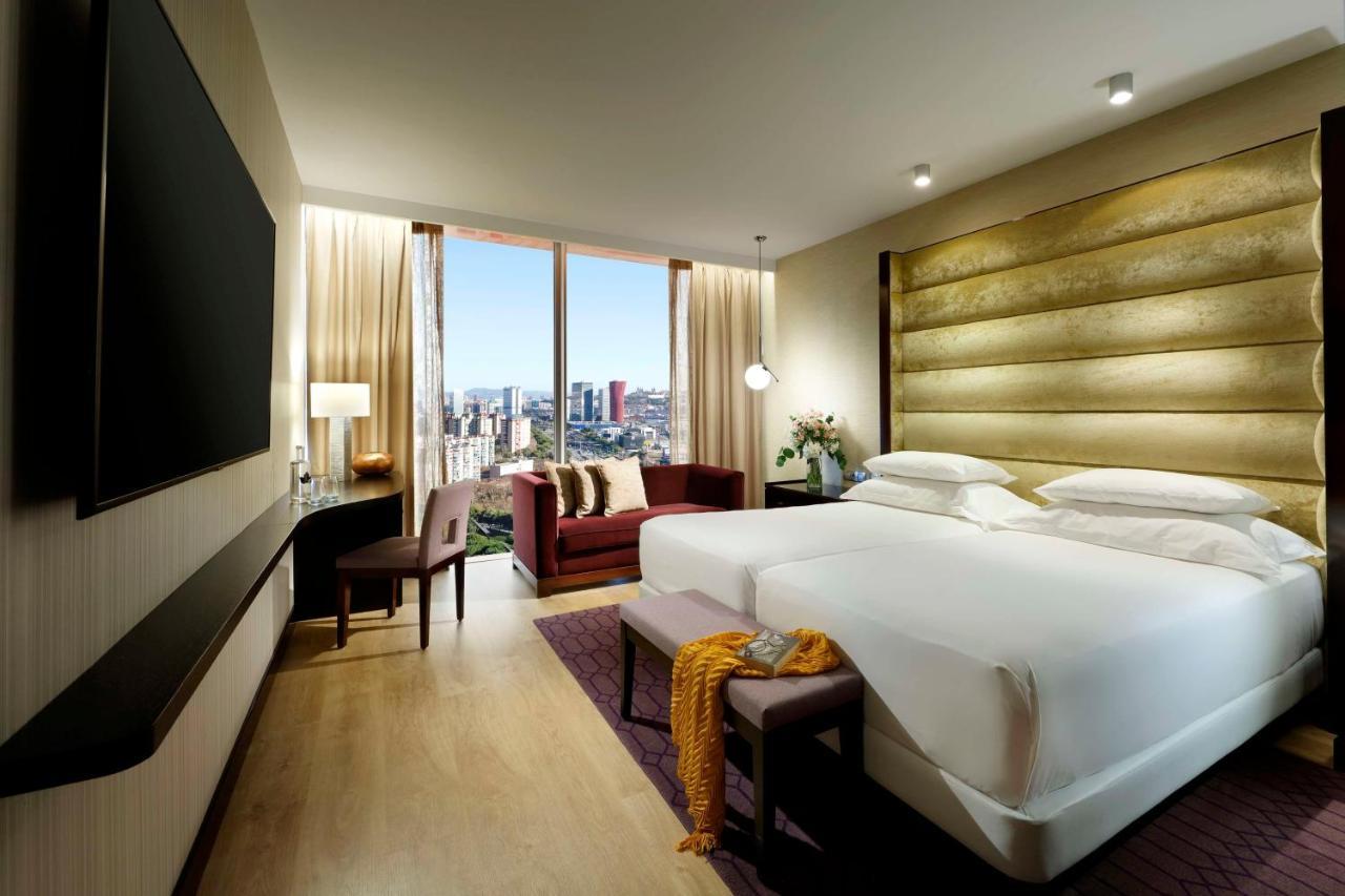 Hotel Hyatt Regency Barcelona Tower L'Hospitalet de Llobregat Esterno foto