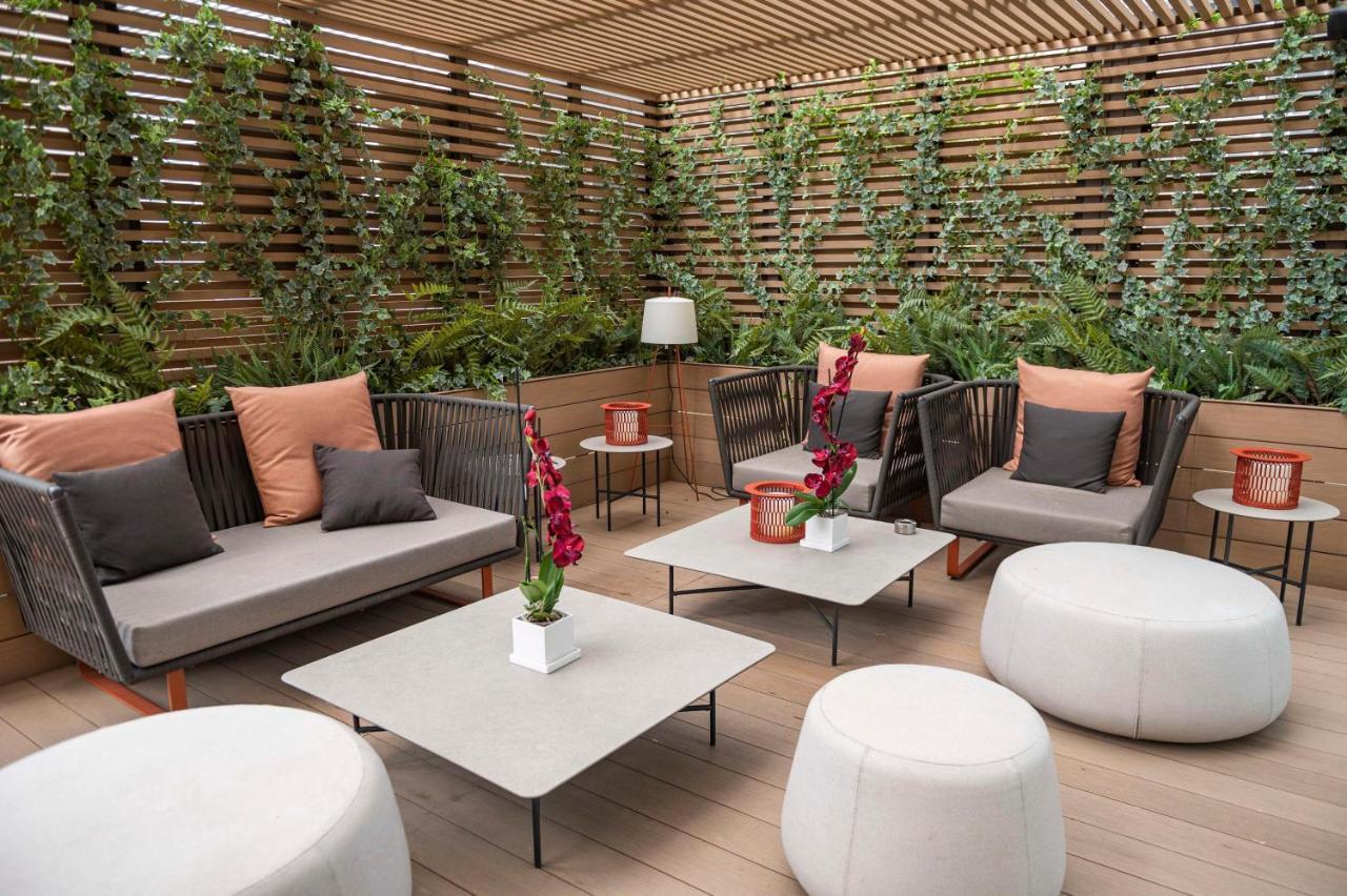 Hotel Hyatt Regency Barcelona Tower L'Hospitalet de Llobregat Esterno foto The Terrace at The Westin