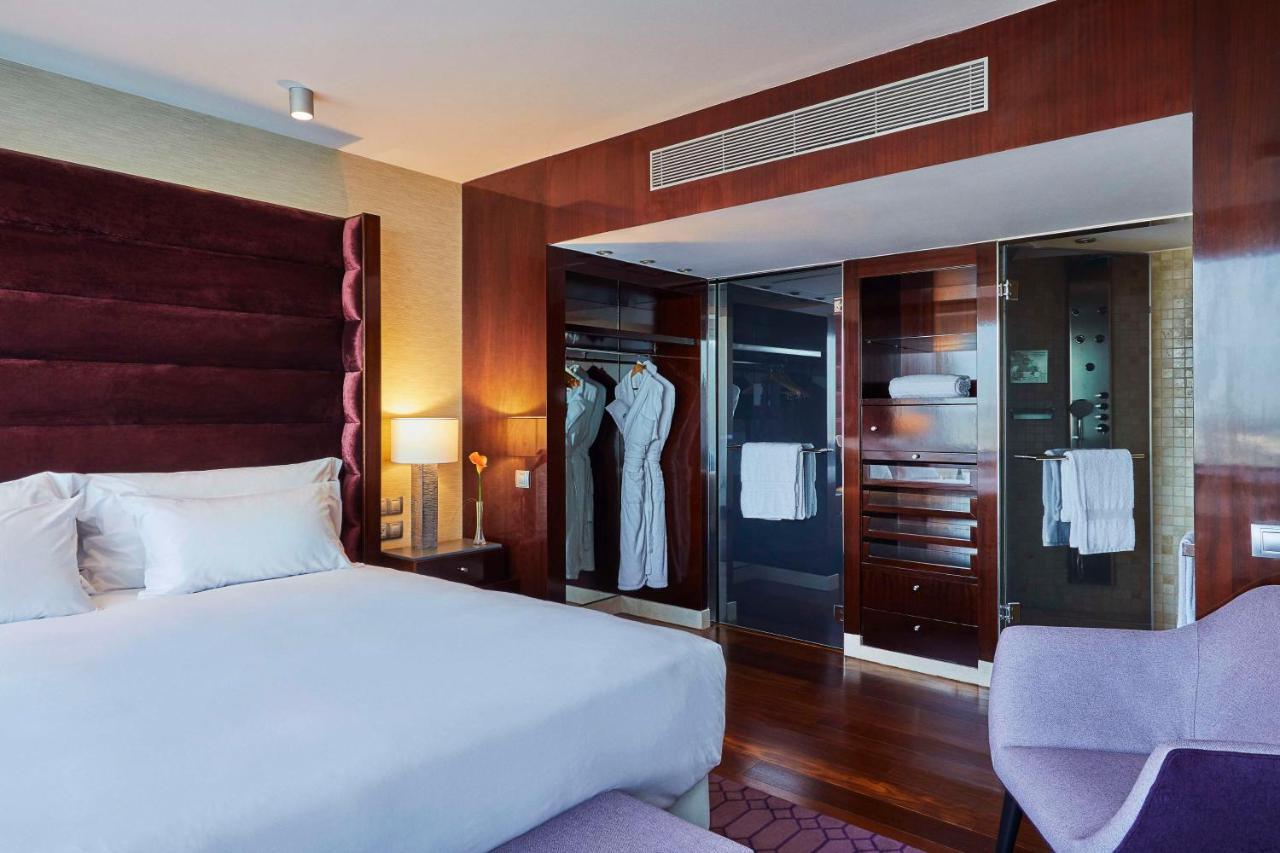 Hotel Hyatt Regency Barcelona Tower L'Hospitalet de Llobregat Esterno foto