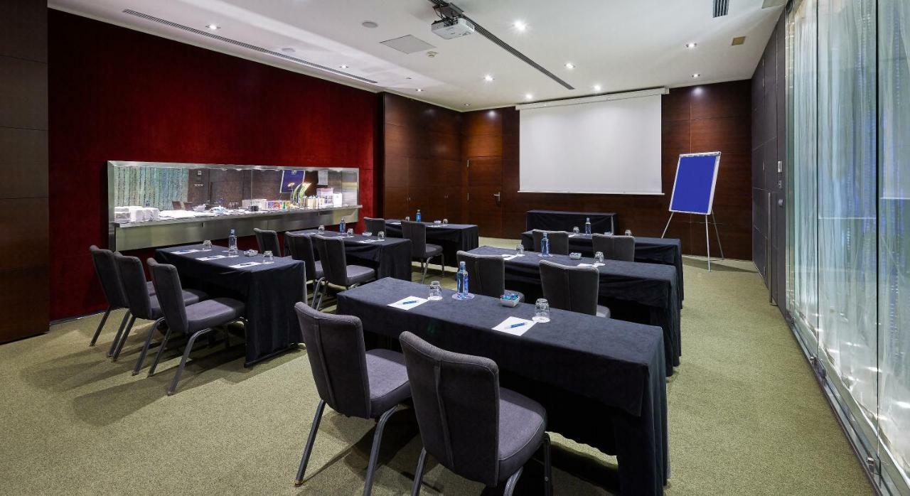 Hotel Hyatt Regency Barcelona Tower L'Hospitalet de Llobregat Esterno foto Meeting room
